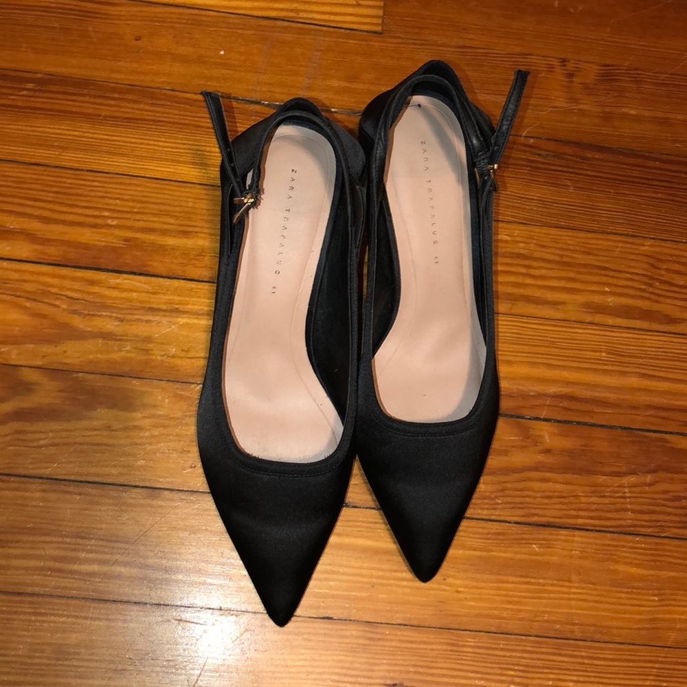 ZARA BLACK SLING BACK HEEL